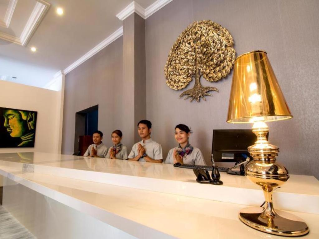 De Art Hotel Phnom Pen Exterior foto