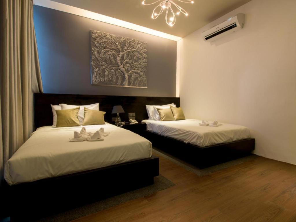 De Art Hotel Phnom Pen Exterior foto
